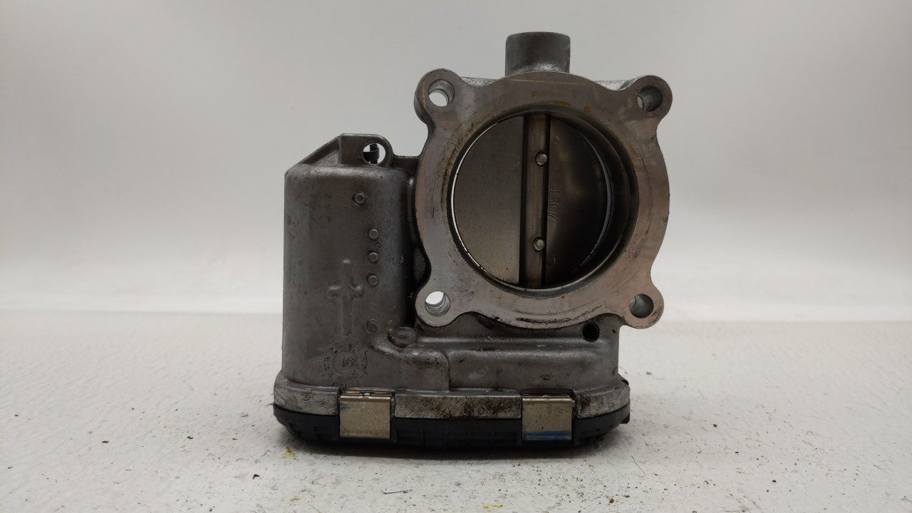 2014-2018 Ford Focus Throttle Body P/N:DS7E-9F991-BB Fits Fits 2014 2015 2016 2017 2018 2019 OEM Used Auto Parts - Oemusedau