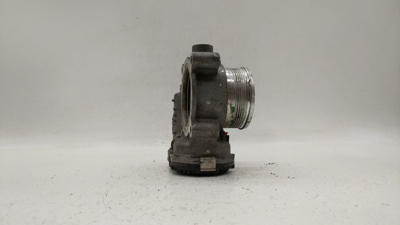 2014-2018 Ford Focus Throttle Body P/N:DS7E-9F991-BB Fits Fits 2014 2015 2016 2017 2018 2019 OEM Used Auto Parts - Oemusedau