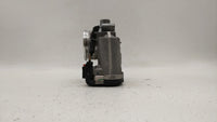 2014-2018 Ford Focus Throttle Body P/N:DS7E-9F991-BB Fits Fits 2014 2015 2016 2017 2018 2019 OEM Used Auto Parts - Oemusedau
