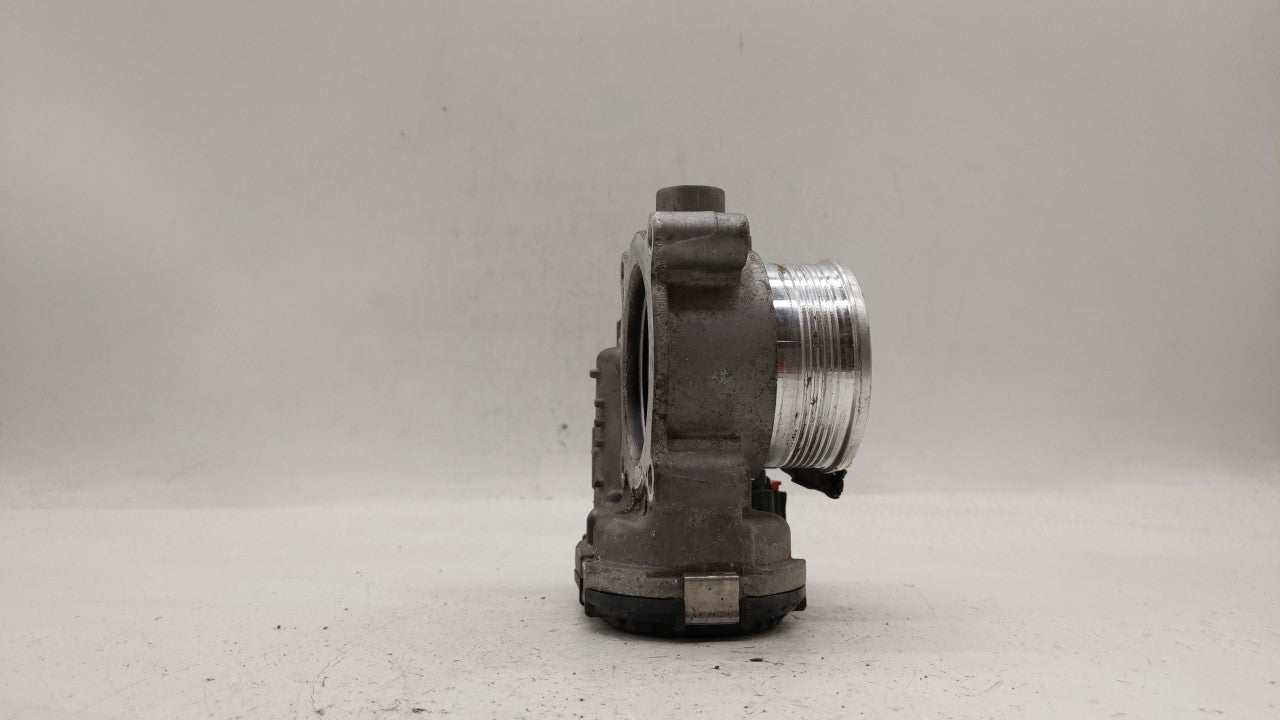 2014-2018 Ford Focus Throttle Body P/N:DS7E-9F991-BB Fits Fits 2014 2015 2016 2017 2018 2019 OEM Used Auto Parts - Oemusedau