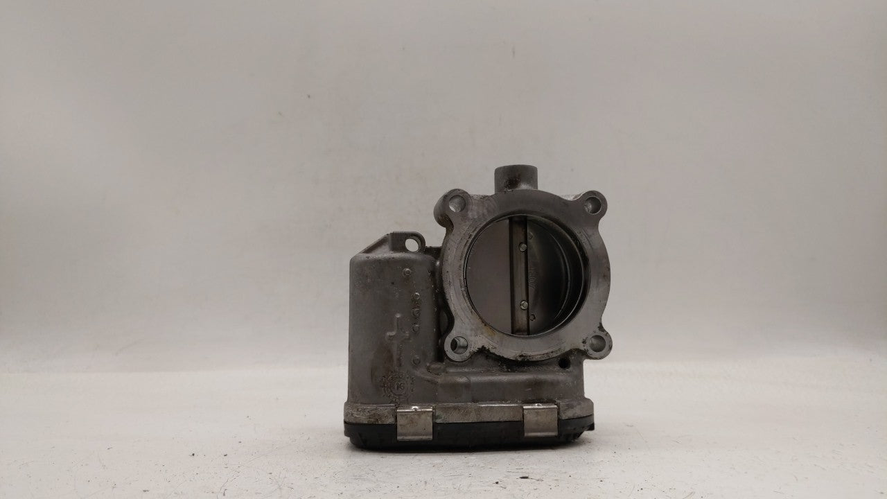 2014-2018 Ford Focus Throttle Body P/N:DS7E-9F991-BB Fits Fits 2014 2015 2016 2017 2018 2019 OEM Used Auto Parts - Oemusedau