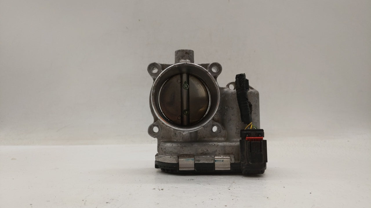 2014-2018 Ford Focus Throttle Body P/N:DS7E-9F991-BB Fits Fits 2014 2015 2016 2017 2018 2019 OEM Used Auto Parts - Oemusedau
