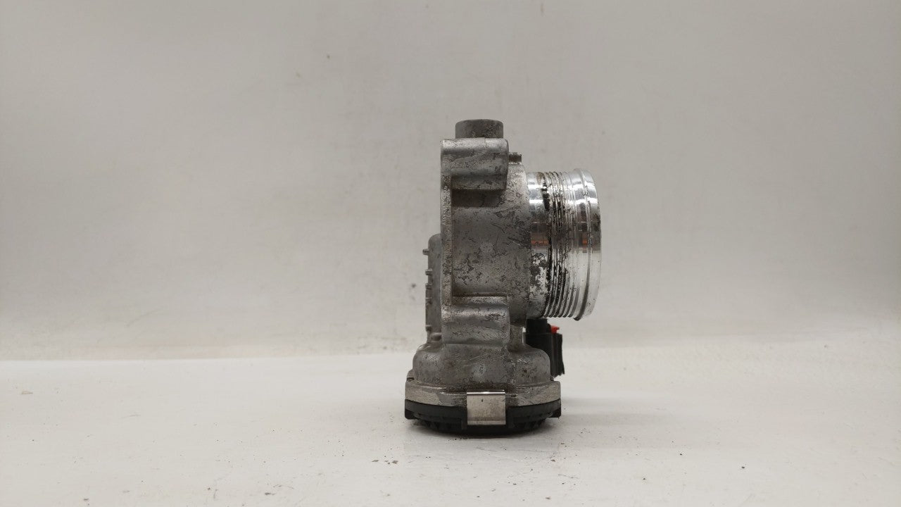 2014-2018 Ford Focus Throttle Body P/N:DS7E-9F991-BB Fits Fits 2014 2015 2016 2017 2018 2019 OEM Used Auto Parts - Oemusedau
