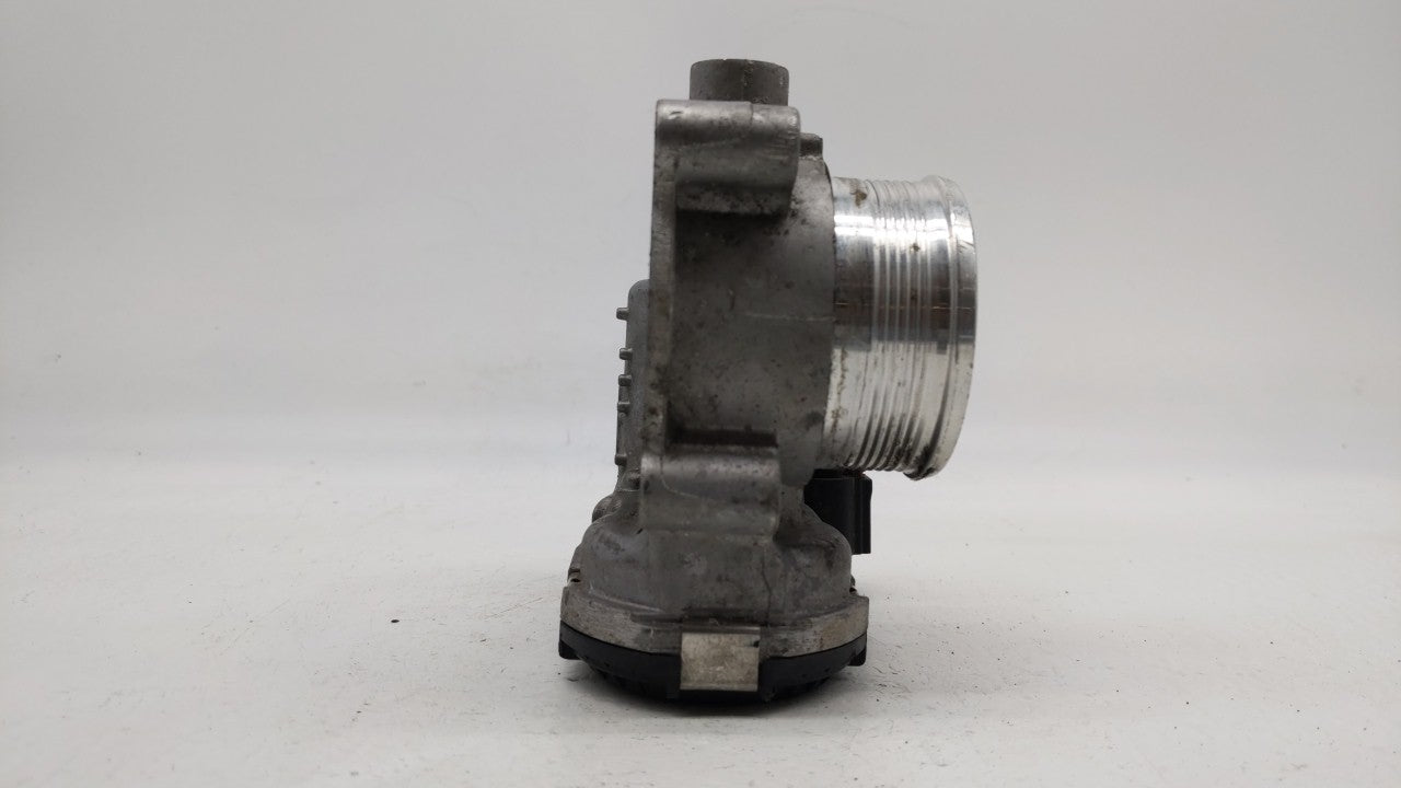 2014-2018 Ford Focus Throttle Body P/N:DS7E-9F991-BB Fits Fits 2014 2015 2016 2017 2018 2019 OEM Used Auto Parts - Oemusedau