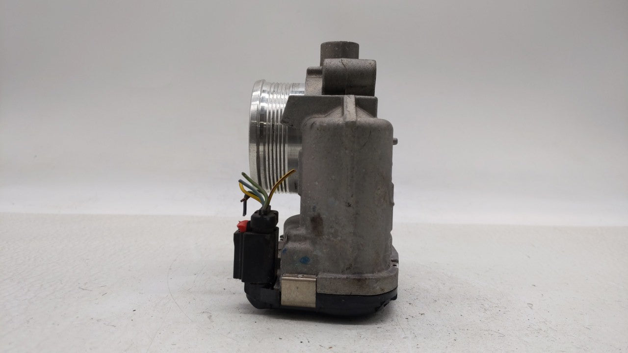 2014-2018 Ford Focus Throttle Body P/N:DS7E-9F991-BB Fits Fits 2014 2015 2016 2017 2018 2019 OEM Used Auto Parts - Oemusedau