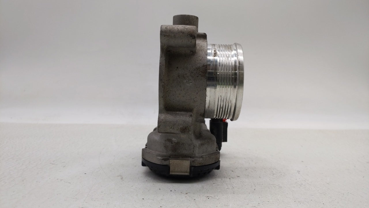 2014-2018 Ford Focus Throttle Body P/N:DS7E-9F991-BB Fits Fits 2014 2015 2016 2017 2018 2019 OEM Used Auto Parts - Oemusedau