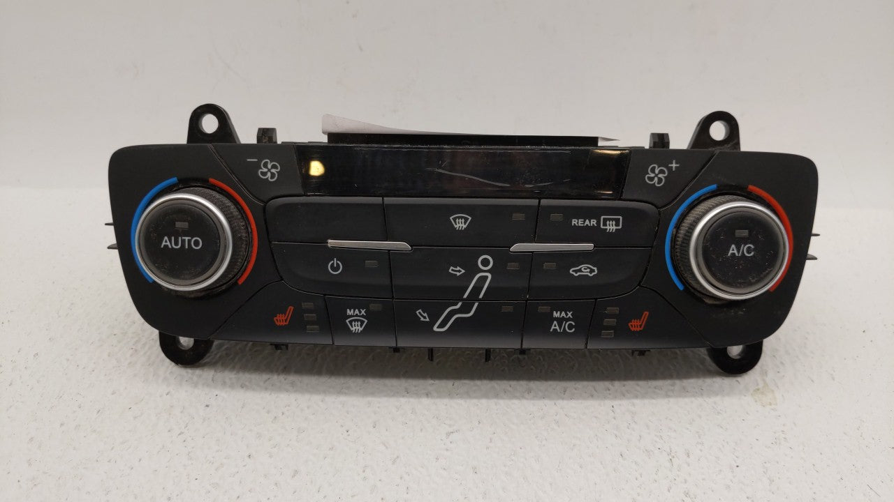 2015-2018 Ford Focus Climate Control Module Temperature AC/Heater Replacement P/N:F1ET-18C612-CJ F1ET-18C612-CH Fits OEM Use