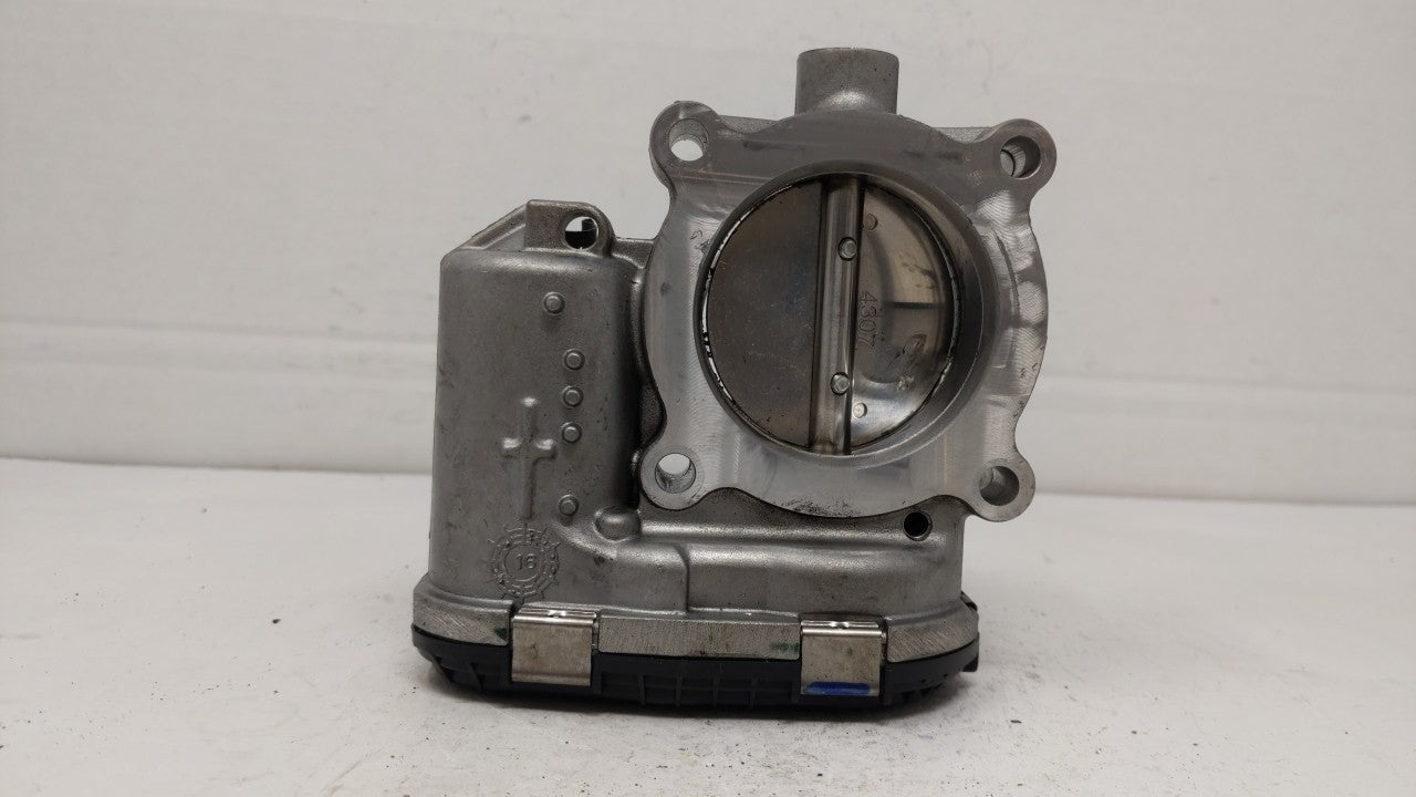 2014-2018 Ford Focus Throttle Body P/N:DS7E-9F991-BB Fits Fits 2014 2015 2016 2017 2018 2019 OEM Used Auto Parts - Oemusedau