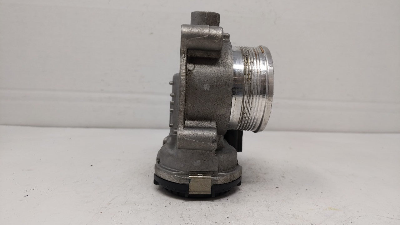 2014-2018 Ford Focus Throttle Body P/N:DS7E-9F991-BB Fits Fits 2014 2015 2016 2017 2018 2019 OEM Used Auto Parts - Oemusedau