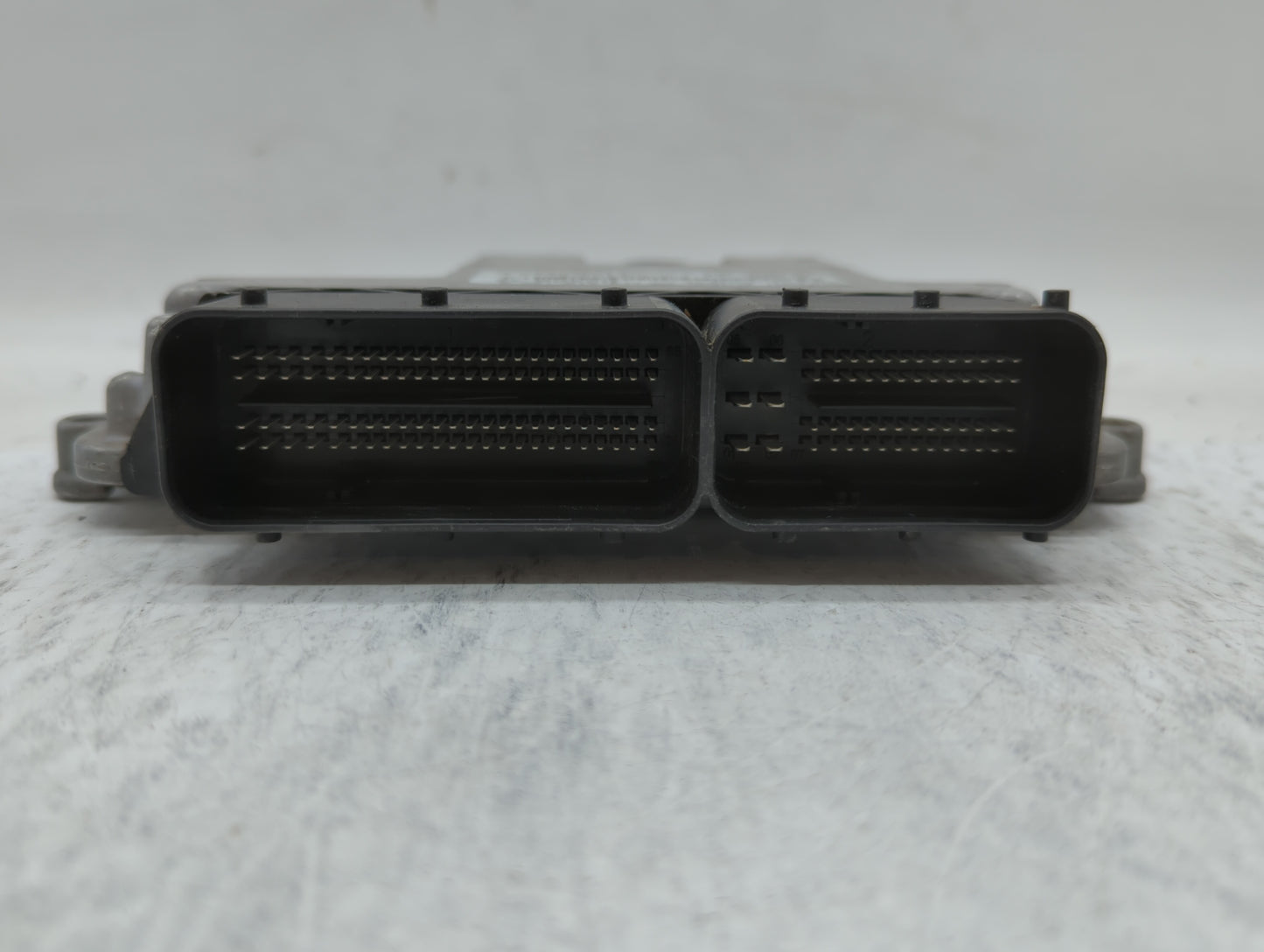 2013-2018 Ford Focus PCM Engine Control Computer ECU ECM PCU OEM P/N:DM5A-12A650-CA EMA-12A650-VA Fits OEM Used Auto Parts -
