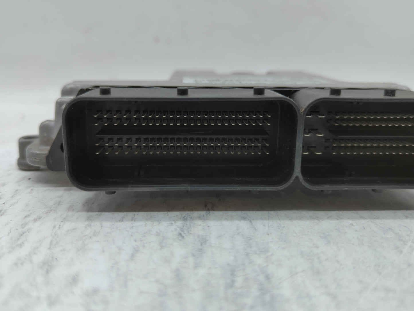 2013-2018 Ford Focus PCM Engine Control Computer ECU ECM PCU OEM P/N:DM5A-12A650-CA EMA-12A650-VA Fits OEM Used Auto Parts -