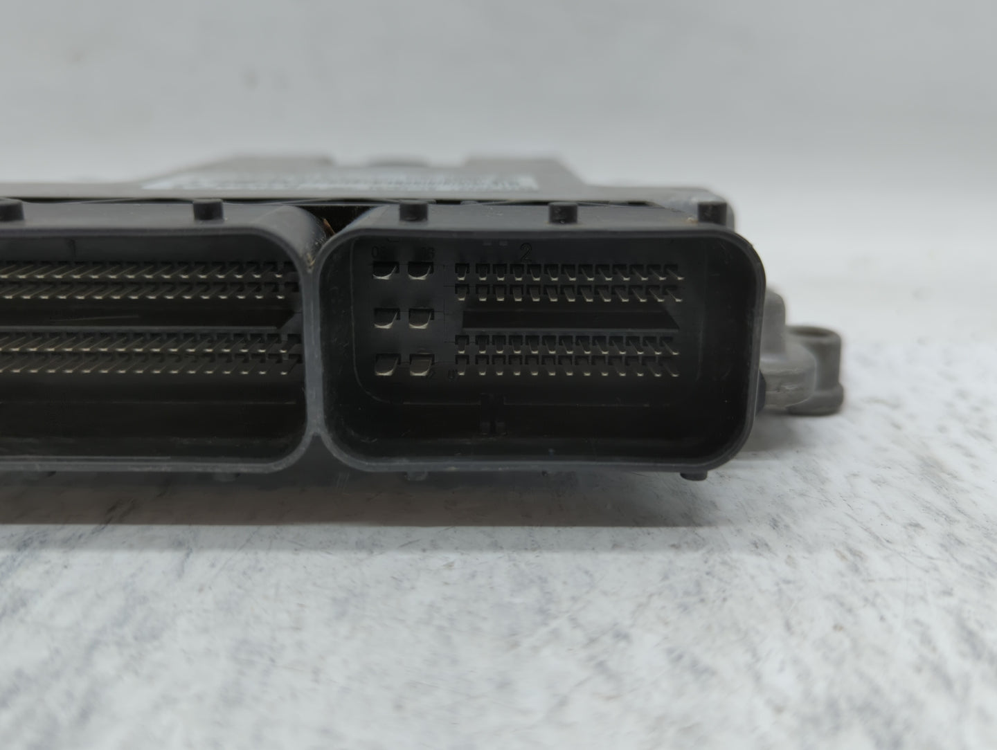 2013-2018 Ford Focus PCM Engine Control Computer ECU ECM PCU OEM P/N:DM5A-12A650-CA EMA-12A650-VA Fits OEM Used Auto Parts -