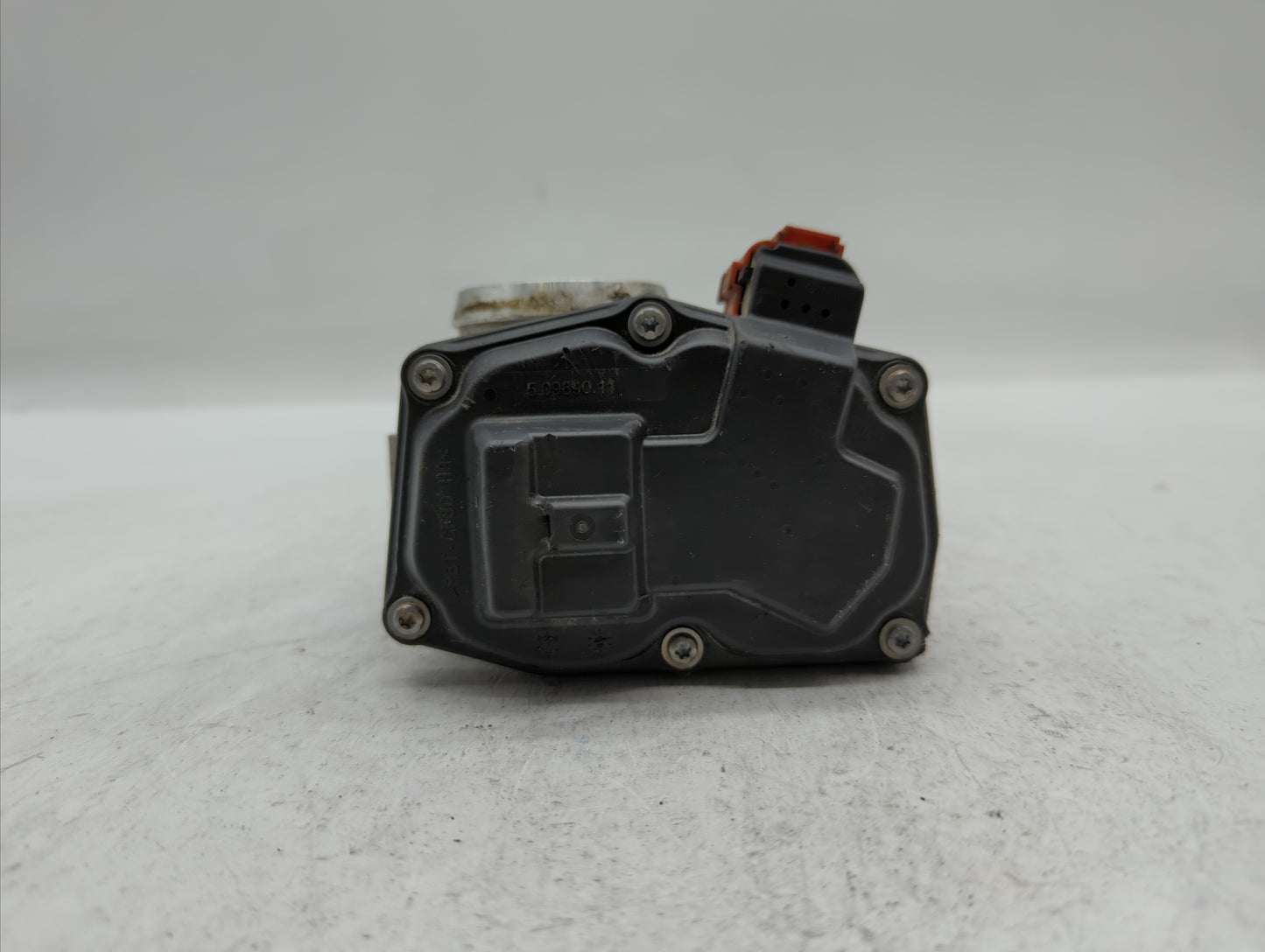 2015-2018 Ford Focus Throttle Body P/N:CM5G-9F991-FC CM5G-9F991-GA Fits Fits 2014 2015 2016 2017 2018 OEM Used Auto Parts - 