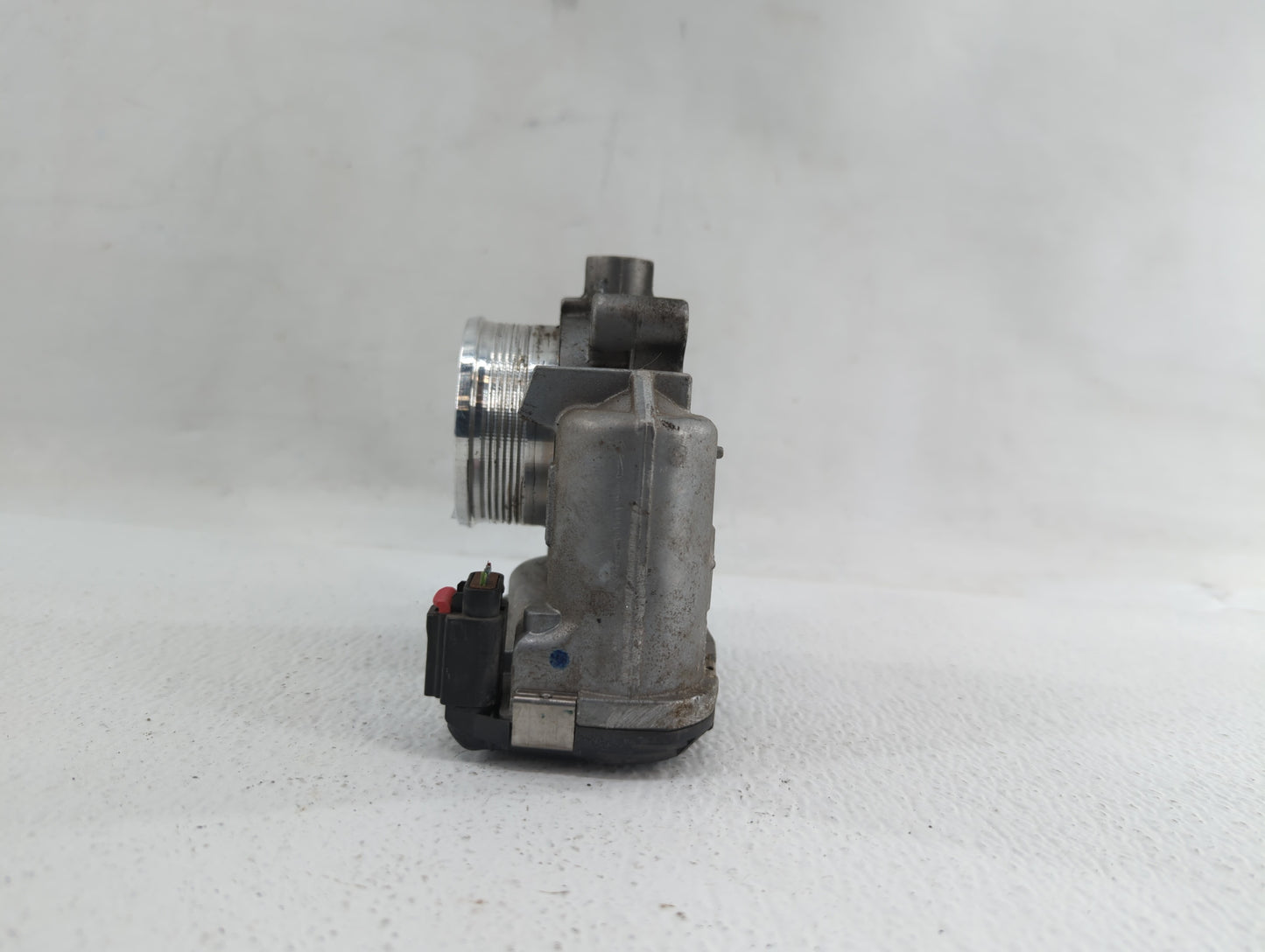 2014-2018 Ford Focus Throttle Body P/N:DS7E-9F991-BB Fits Fits 2014 2015 2016 2017 2018 2019 OEM Used Auto Parts - Oemusedau