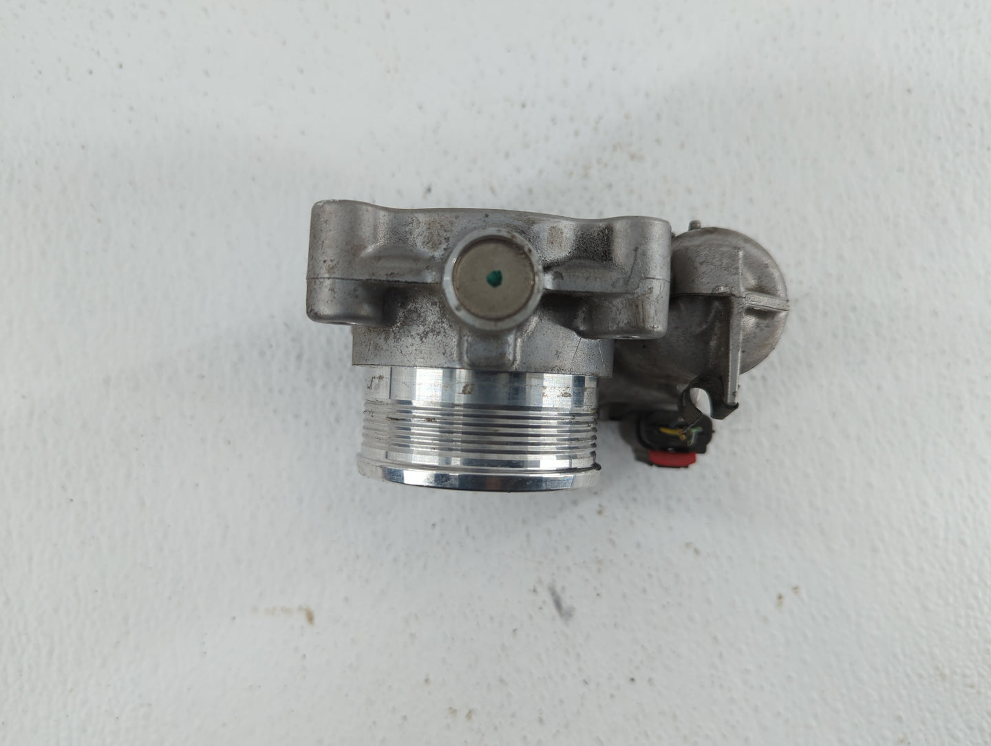 2014-2018 Ford Focus Throttle Body P/N:DS7E-9F991-BB Fits Fits 2014 2015 2016 2017 2018 2019 OEM Used Auto Parts - Oemusedau