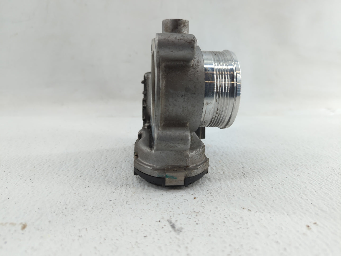 2014-2018 Ford Focus Throttle Body P/N:DS7E-9F991-BB Fits Fits 2014 2015 2016 2017 2018 2019 OEM Used Auto Parts - Oemusedau