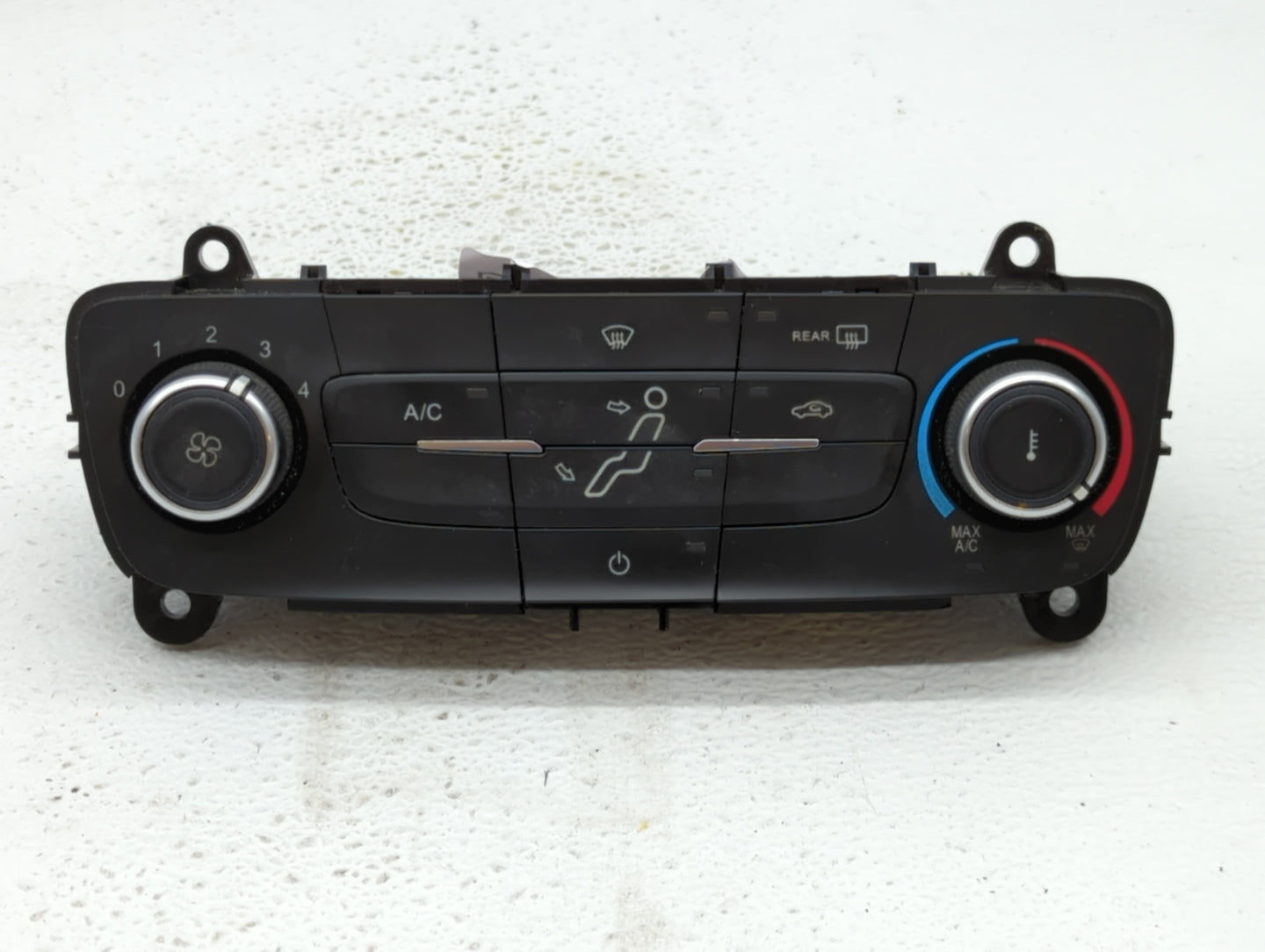 2015-2018 Ford Focus Climate Control Module Temperature AC/Heater Replacement P/N:F1ET-18K811-KD F1ET-18549 Fits OEM Used Au