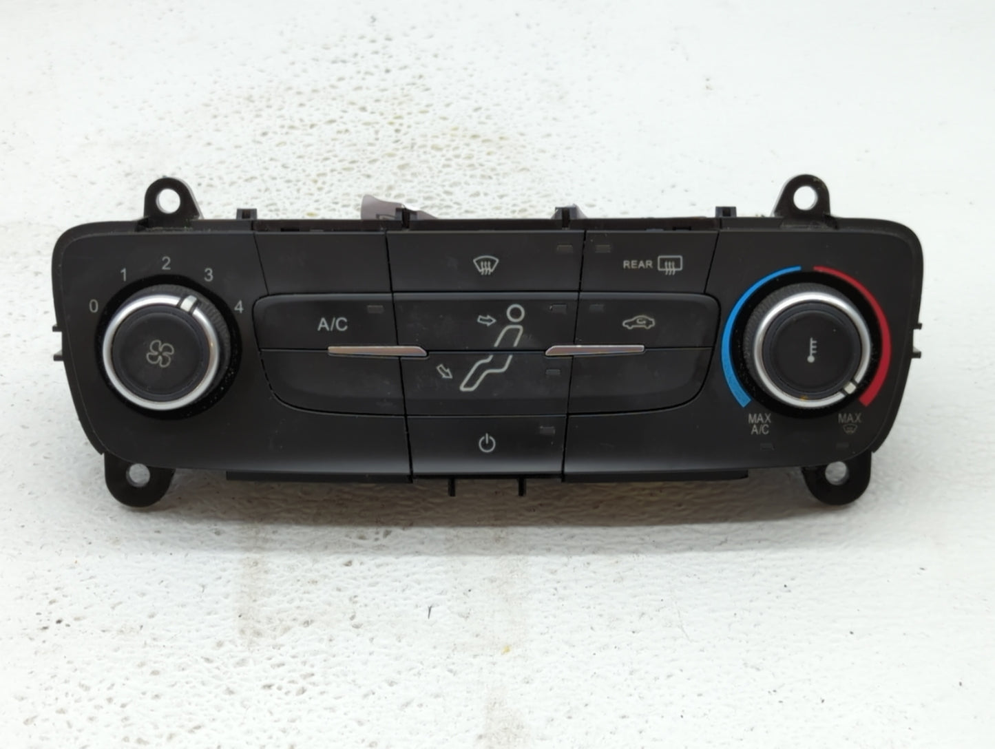 2015-2018 Ford Focus Climate Control Module Temperature AC/Heater Replacement P/N:F1ET-18K811-KD F1ET-18549 Fits OEM Used Au