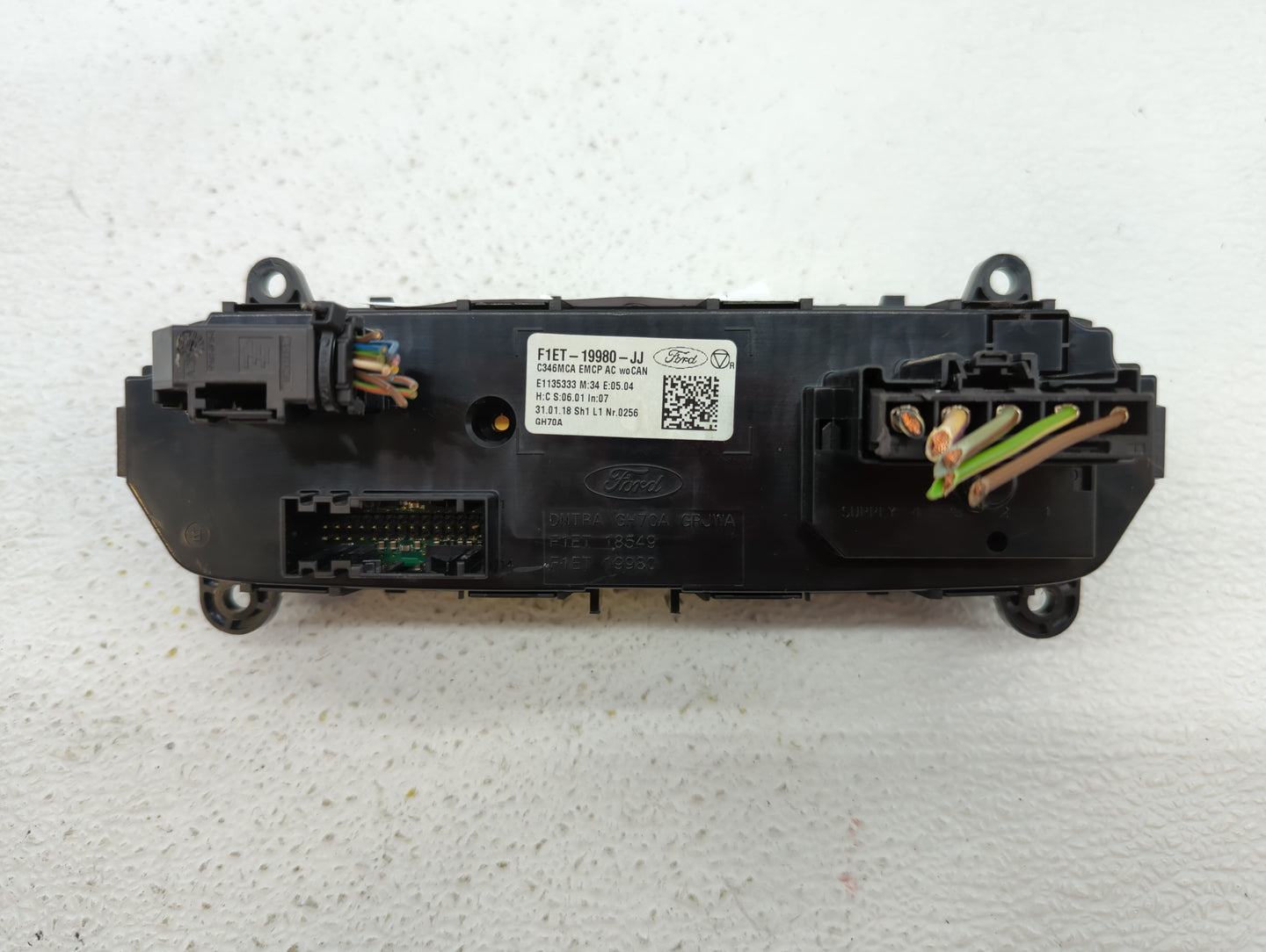 2015-2018 Ford Focus Climate Control Module Temperature AC/Heater Replacement P/N:F1ET-18K811-KD F1ET-18549 Fits OEM Used Au