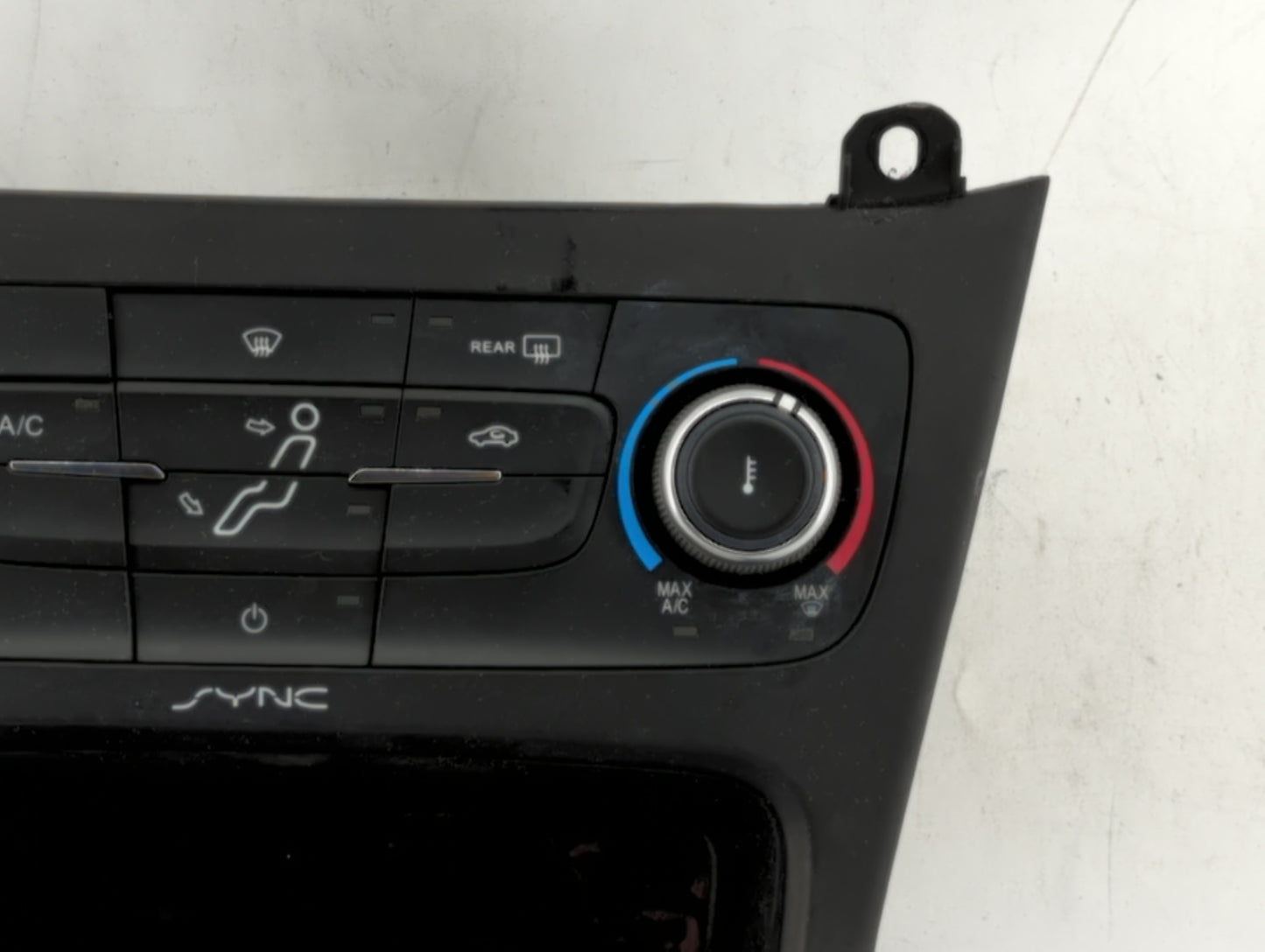 2015-2018 Ford Focus Climate Control Module Temperature AC/Heater Replacement P/N:F1ET-18K811-KD F1ET-18549 Fits OEM Used Au