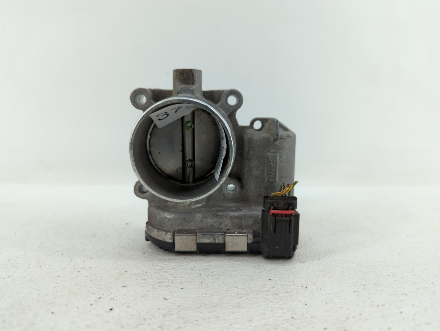 2014-2018 Ford Focus Throttle Body P/N:0 280 750 566 DS7E-9F991-BB Fits Fits 2014 2015 2016 2017 2018 2019 OEM Used Auto Par