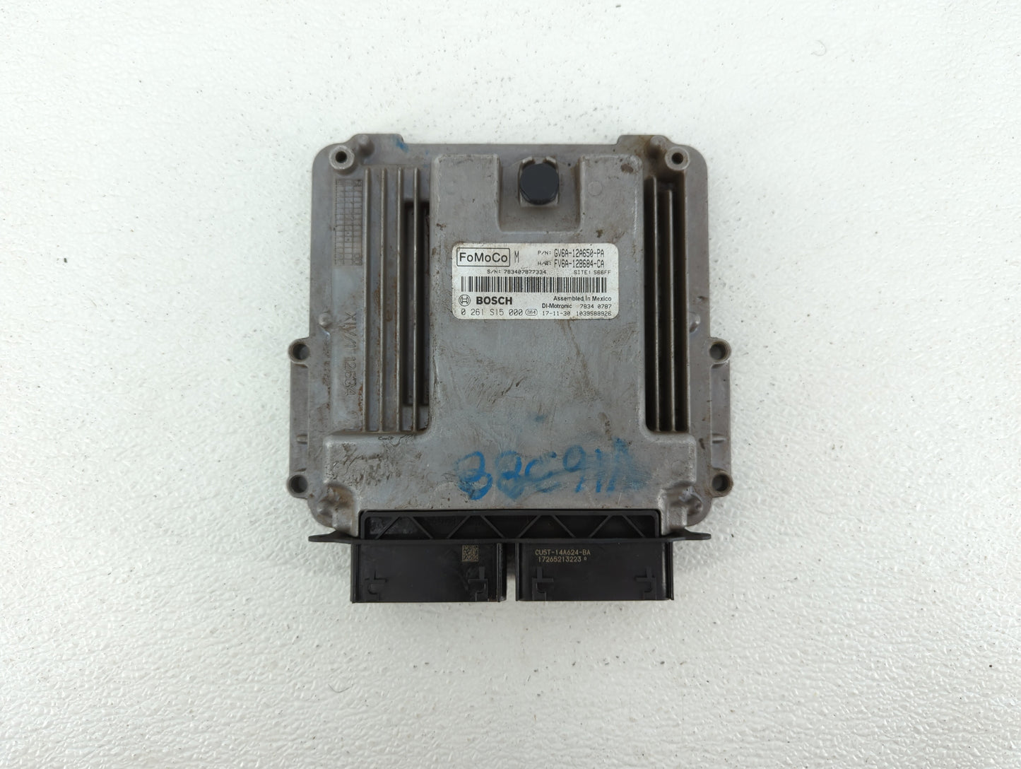2016-2018 Ford Focus PCM Engine Control Computer ECU ECM PCU OEM P/N:RMFV6A-12A650-CA EM5A-12A650-ACC Fits Fits 2016 2017 20