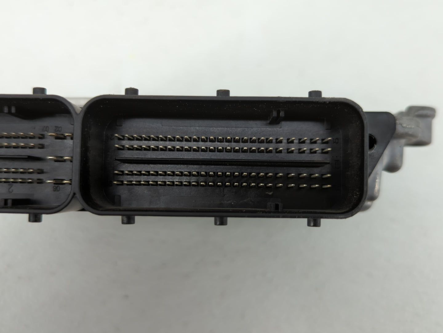 2013-2018 Ford Focus PCM Engine Control Computer ECU ECM PCU OEM P/N:EM5A-12A650-ACA FM5A-12A650-ADB Fits OEM Used Auto Part