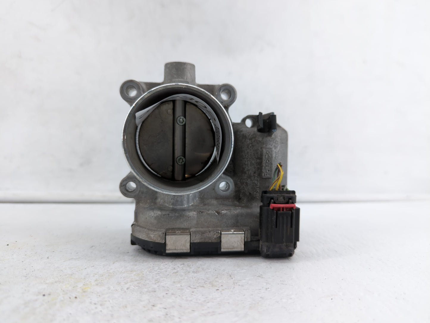 2014-2018 Ford Focus Throttle Body P/N:0 280 750 566 DS7E-9F991-BB Fits Fits 2014 2015 2016 2017 2018 2019 OEM Used Auto Par
