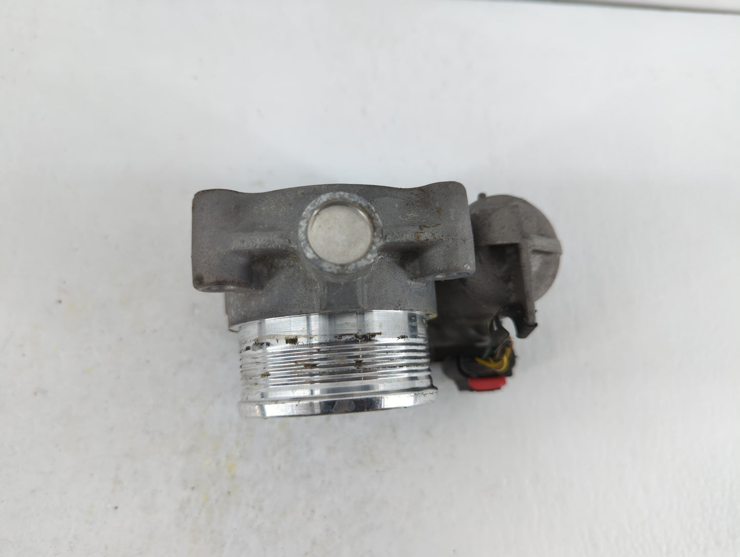 2014-2018 Ford Focus Throttle Body P/N:0 280 750 566 DS7E-9F991-BB Fits Fits 2014 2015 2016 2017 2018 2019 OEM Used Auto Par
