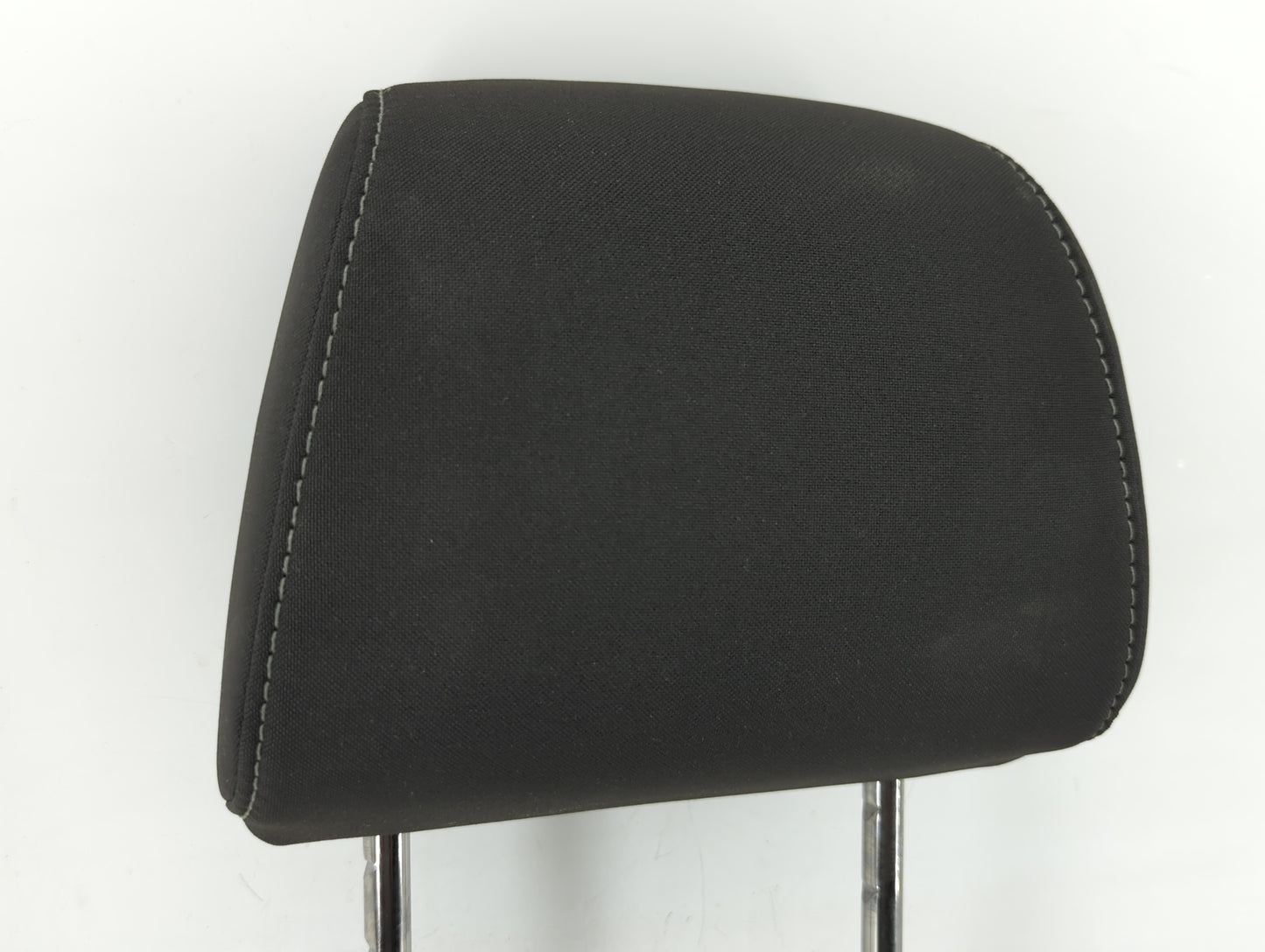2015-2018 Ford Focus Headrest Head Rest Front Driver Passenger Seat Fits Fits 2015 2016 2017 2018 OEM Used Auto Parts - Oemu