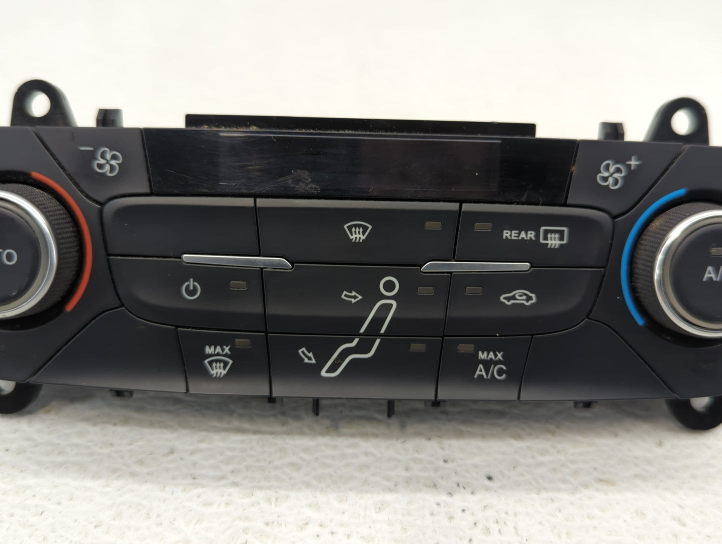 2015-2018 Ford Focus Climate Control Module Temperature AC/Heater Replacement P/N:F1ET-18C612-AG F1ET-18C612-CJ Fits OEM Use