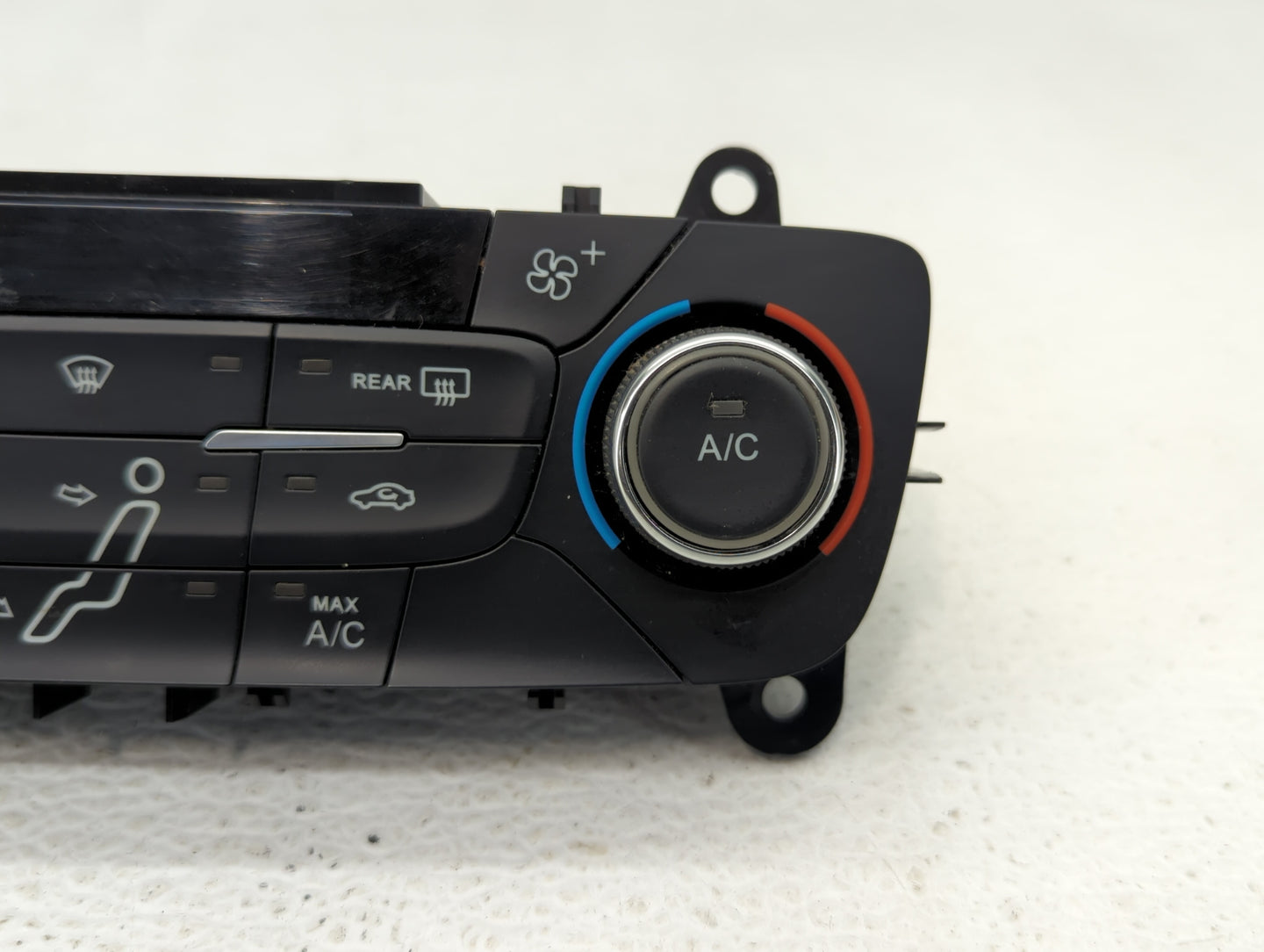 2015-2018 Ford Focus Climate Control Module Temperature AC/Heater Replacement P/N:F1ET-18C612-AG F1ET-18C612-CJ Fits OEM Use