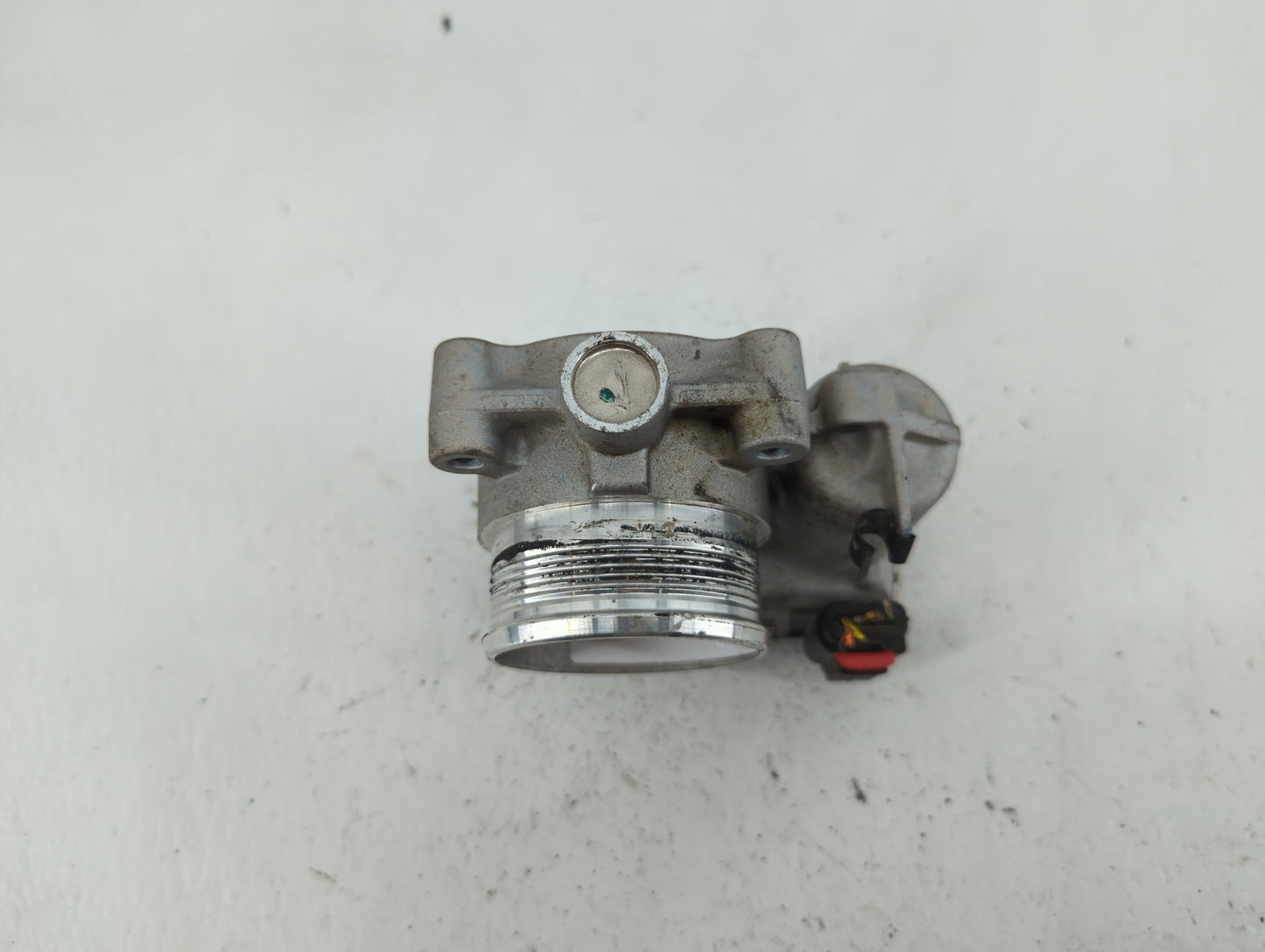 2014-2018 Ford Focus Throttle Body P/N:DS7E-9F991-BB Fits Fits 2014 2015 2016 2017 2018 2019 2020 2021 2022 OEM Used Auto Pa