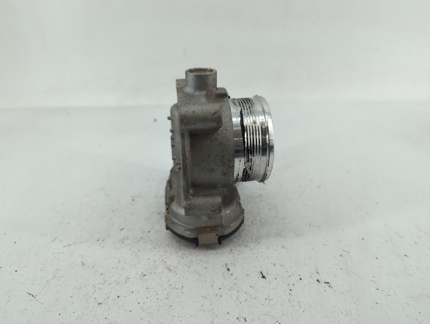 2014-2018 Ford Focus Throttle Body P/N:DS7E-9F991-BB Fits Fits 2014 2015 2016 2017 2018 2019 2020 2021 2022 OEM Used Auto Pa