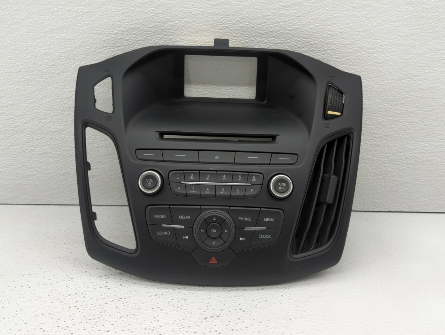 2015-2018 Ford Focus Radio Control Panel - Oemusedautoparts1.com