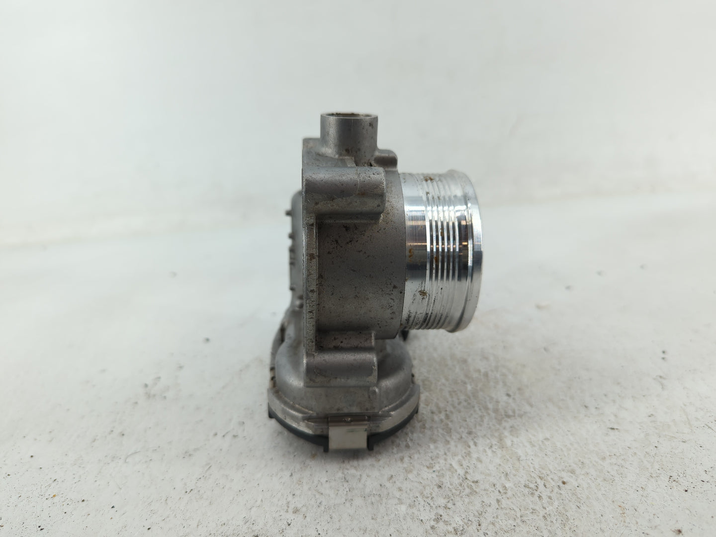 2014-2018 Ford Focus Throttle Body P/N:DS7E-9F991-BD DS7E-9F991-BB Fits Fits 2014 2015 2016 2017 2018 2019 2020 2021 2022 OE