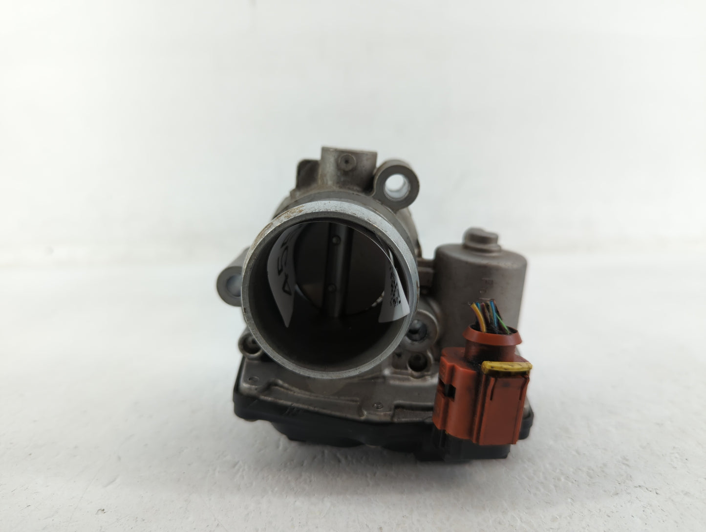 2015-2018 Ford Focus Throttle Body P/N:CM5G-9F991-FC CM5G-9F991-GA Fits Fits 2014 2015 2016 2017 2018 OEM Used Auto Parts - 