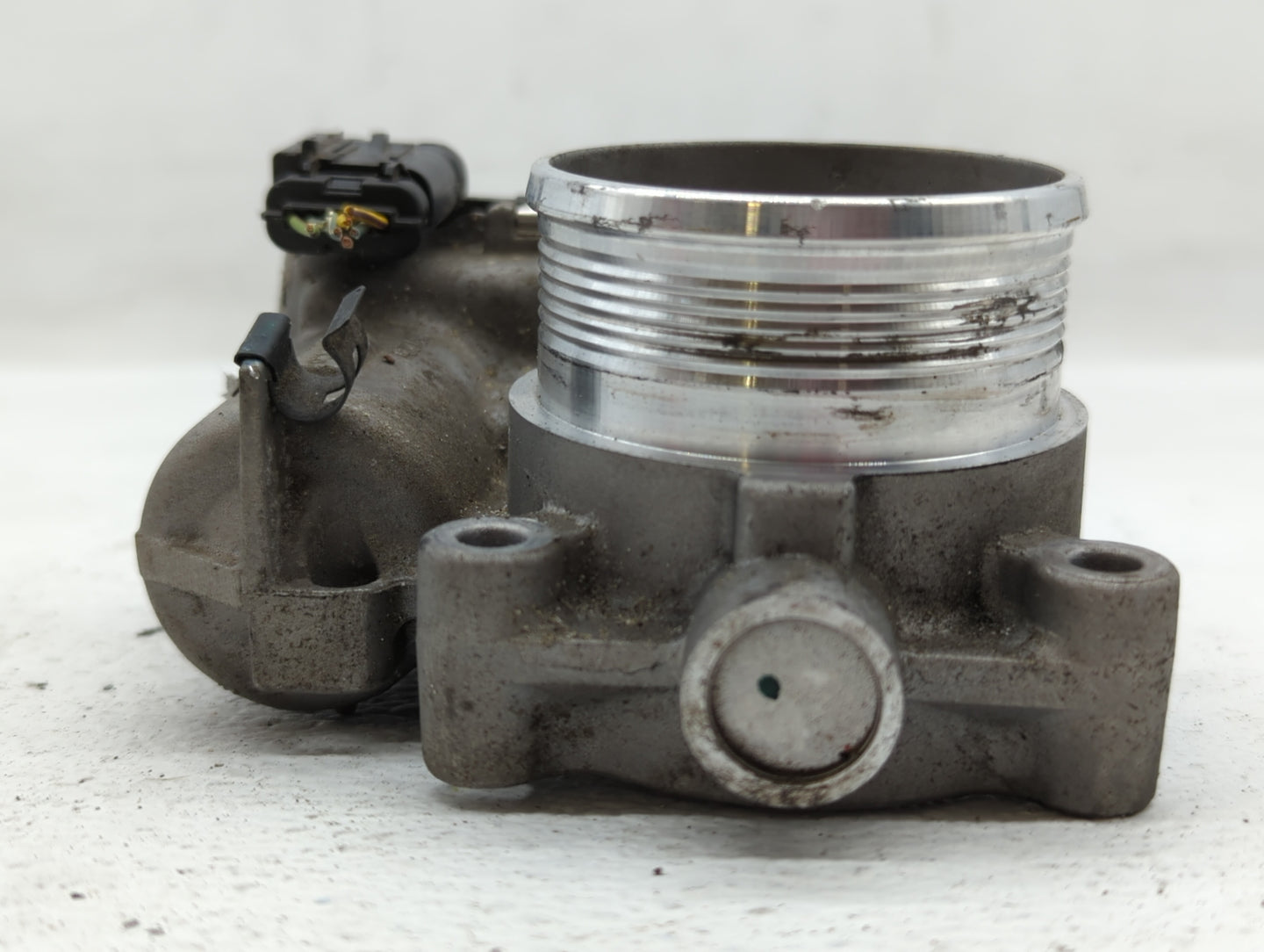 2014-2018 Ford Focus Throttle Body P/N:DS7E-9F991-BD DS7E-9F991-BB Fits Fits 2014 2015 2016 2017 2018 2019 2020 2021 2022 OE