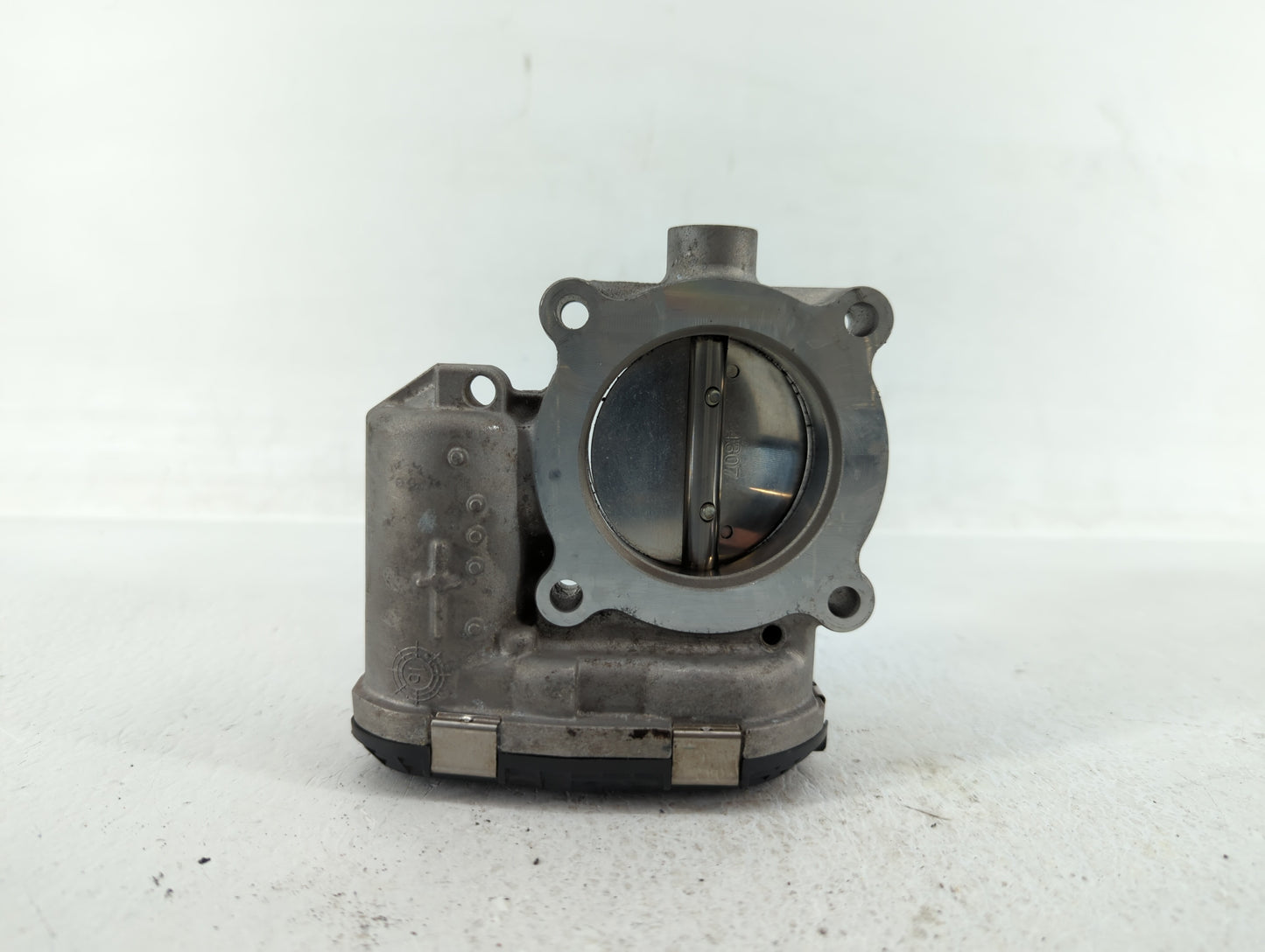 2014-2018 Ford Focus Throttle Body P/N:DS7E-9F991-BD DS7E-9F991-BB Fits Fits 2014 2015 2016 2017 2018 2019 2020 2021 2022 OE