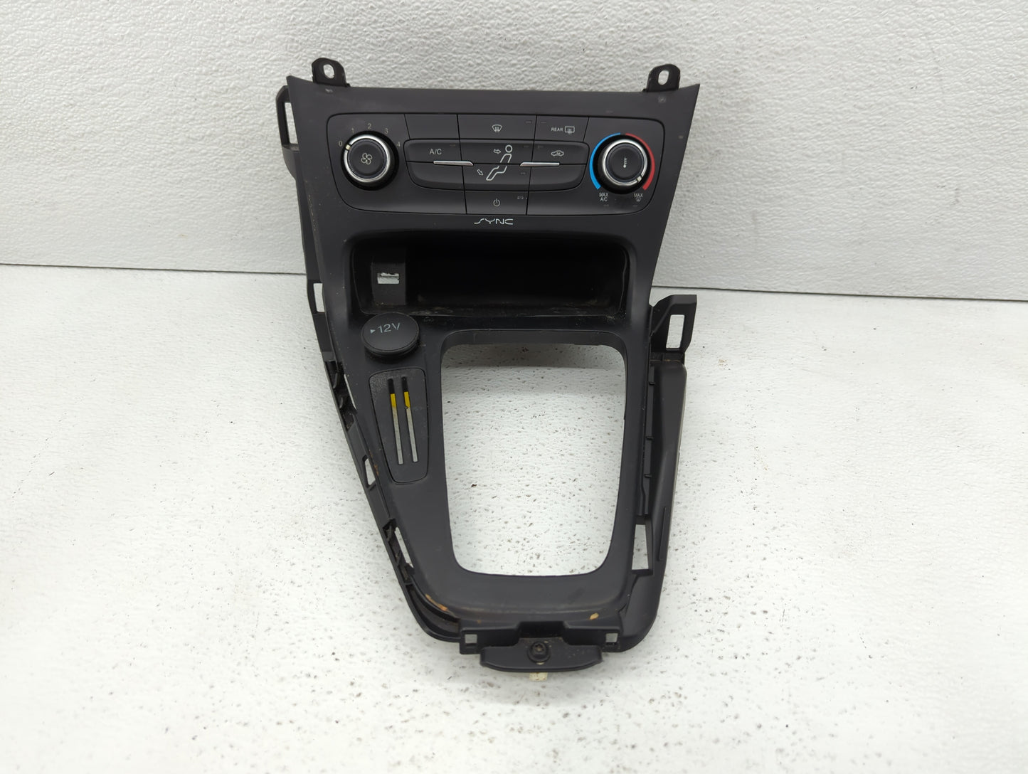 2015-2018 Ford Focus Climate Control Module Temperature AC/Heater Replacement P/N:F1ET-19980-JJ F1ET-19980-LG Fits OEM Used 