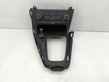 2015-2018 Ford Focus Climate Control Module Temperature AC/Heater Replacement P/N:F1ET-19980-JJ F1ET-19980-LG Fits OEM Used 