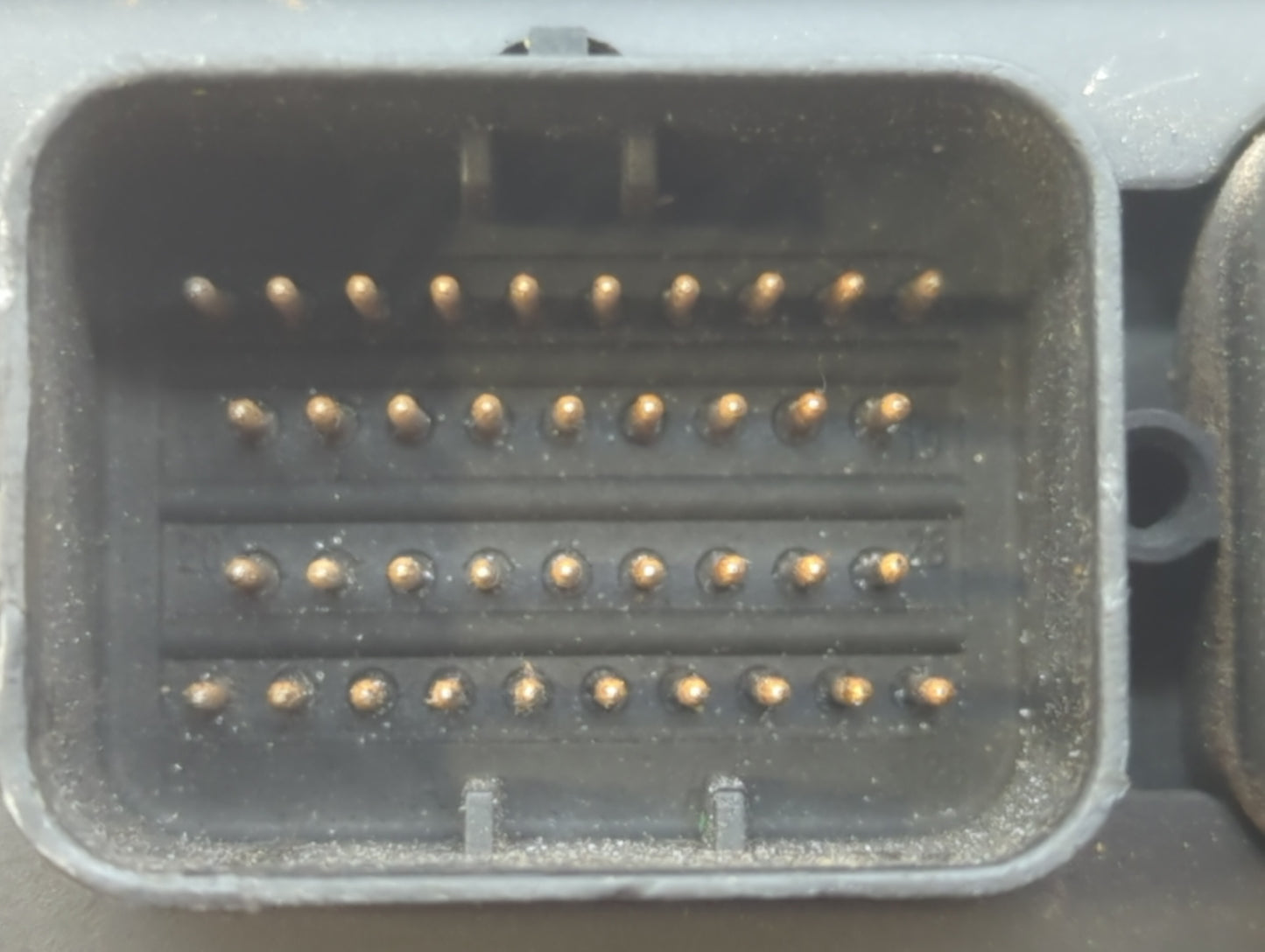 2013-2018 Ford Focus PCM Engine Control Computer ECU ECM PCU OEM P/N:04896562AH EV61-12B684-BC Fits OEM Used Auto Parts - Oe