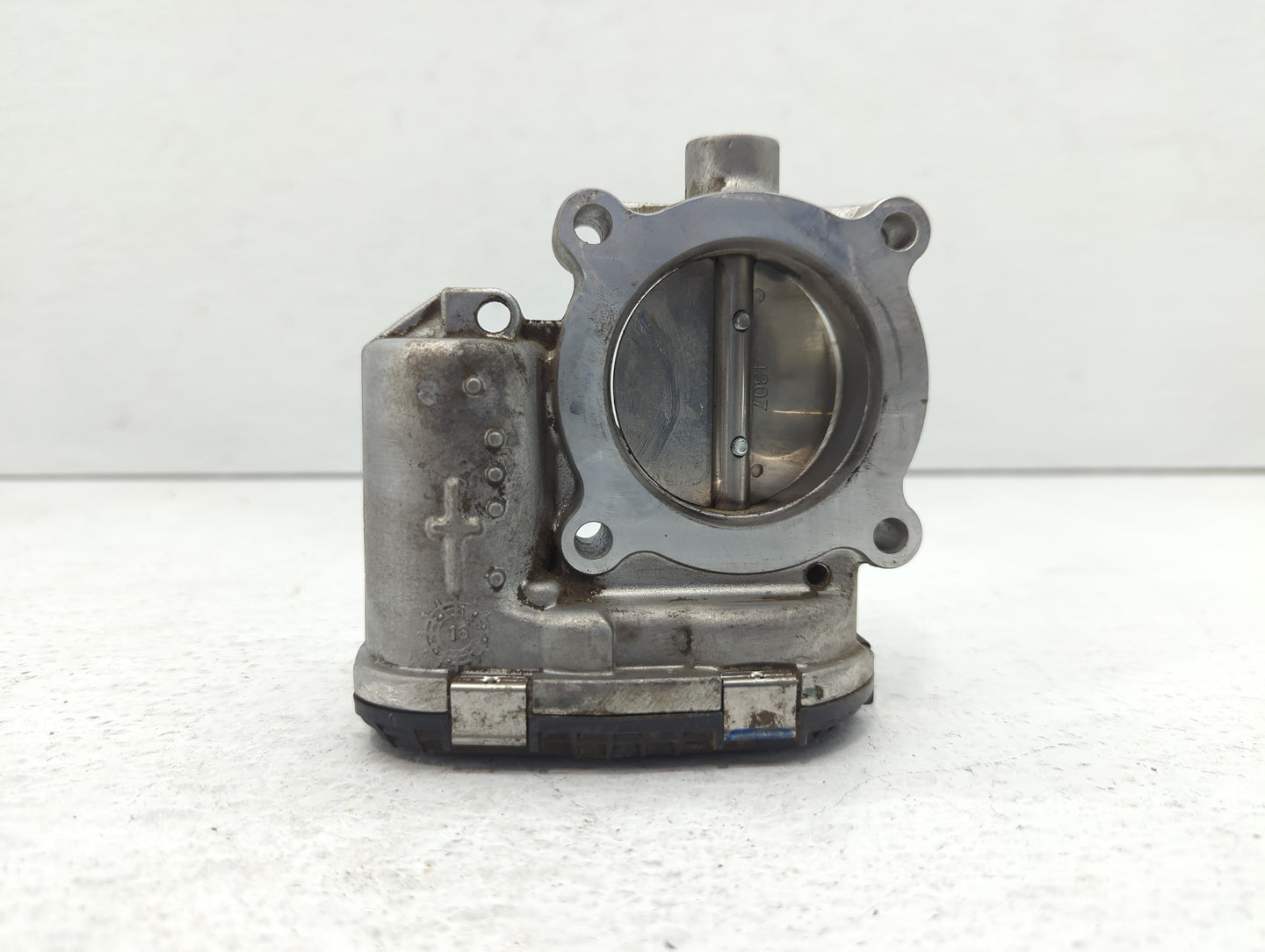 2014-2018 Ford Focus Throttle Body P/N:DS7E-9F991-BB DS7E-9F991-BD Fits Fits 2014 2015 2016 2017 2018 2019 2020 2021 2022 OE