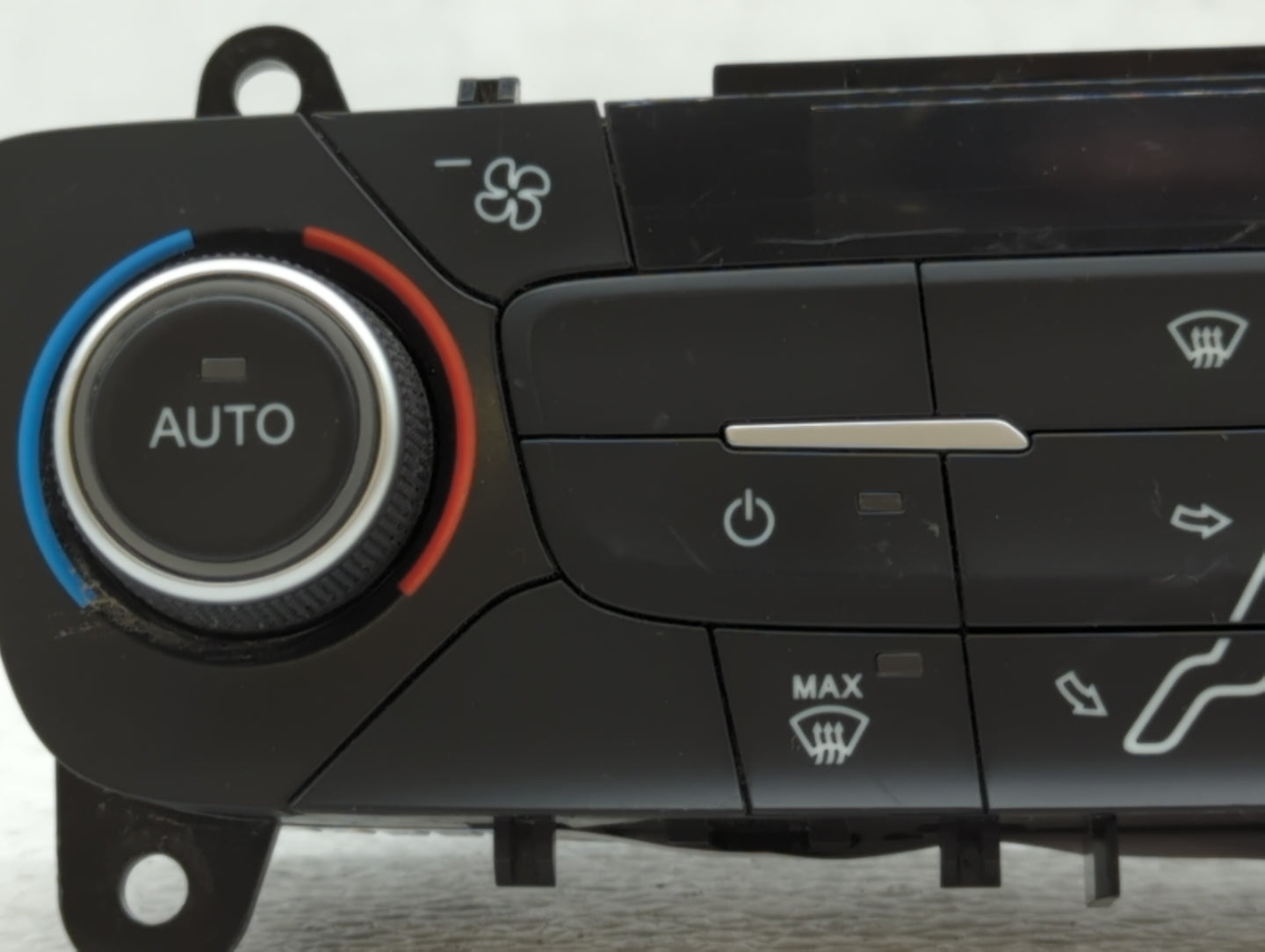 2015-2018 Ford Focus Climate Control Module Temperature AC/Heater Replacement P/N:F1ET-18C612-AJ Fits Fits 2015 2016 2017 20