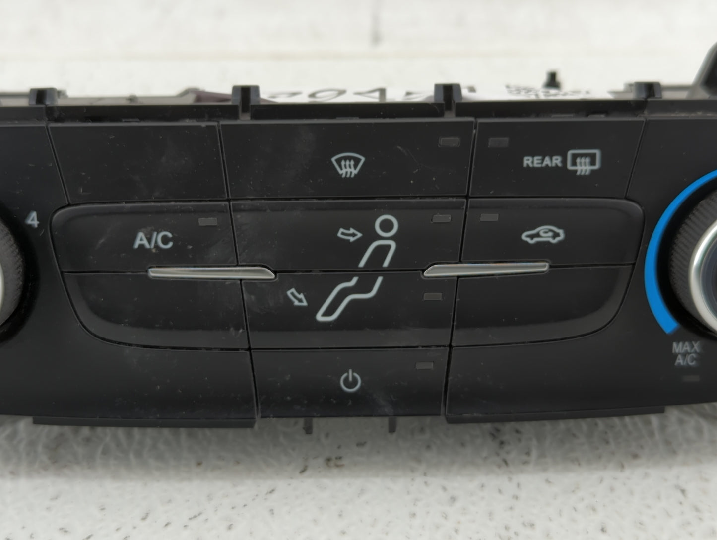 2015-2018 Ford Focus Climate Control Module Temperature AC/Heater Replacement P/N:F1ET-19980-JJ Fits Fits 2015 2016 2017 201