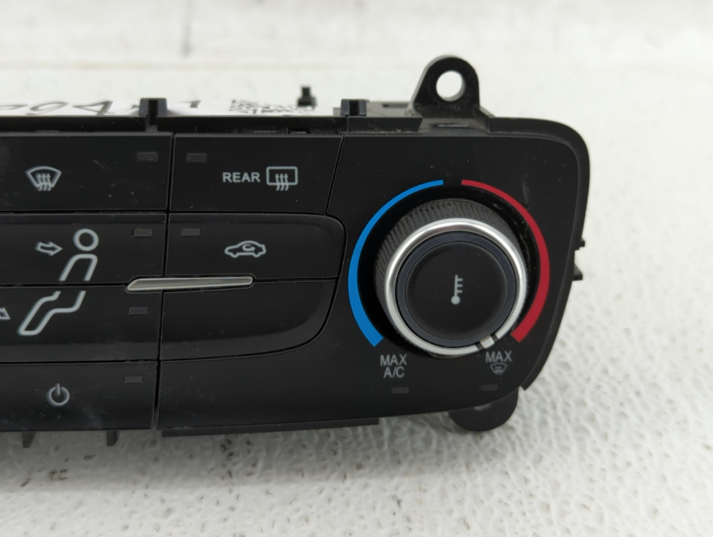 2015-2018 Ford Focus Climate Control Module Temperature AC/Heater Replacement P/N:F1ET-19980-JJ Fits Fits 2015 2016 2017 201