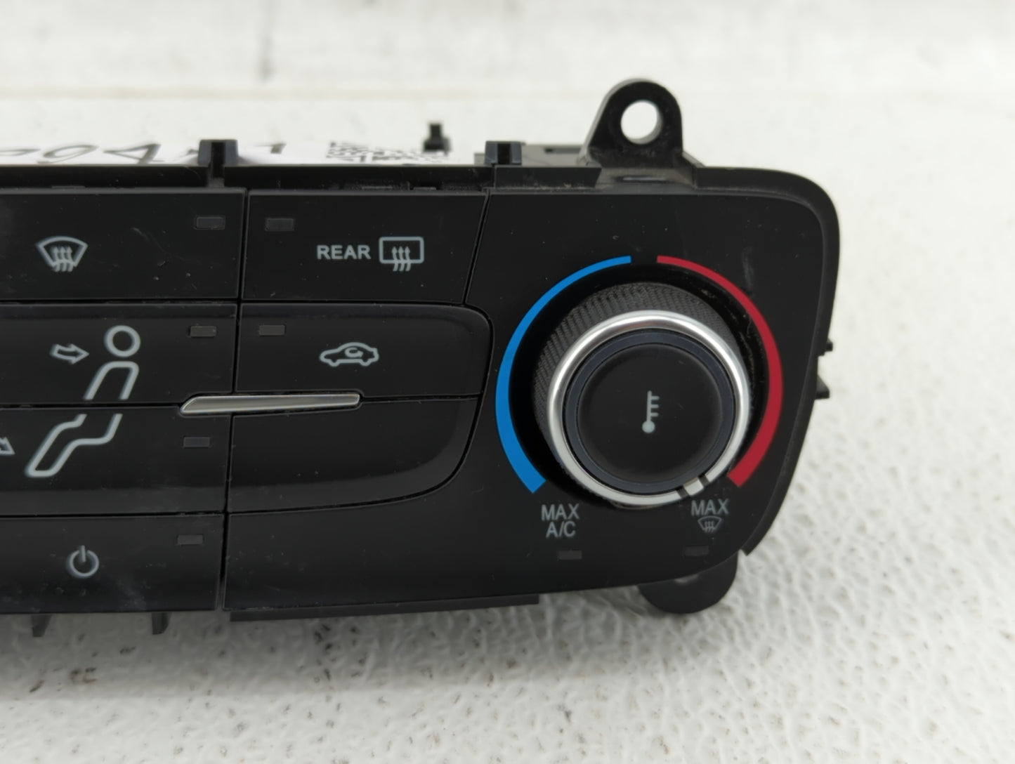 2015-2018 Ford Focus Climate Control Module Temperature AC/Heater Replacement P/N:F1ET-19980-JJ Fits Fits 2015 2016 2017 201