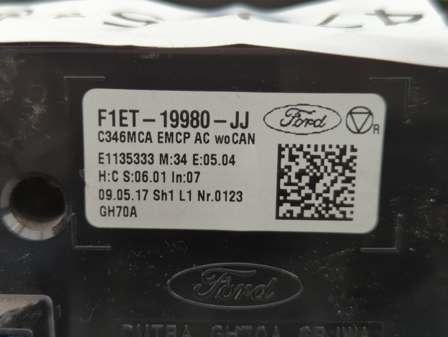 2015-2018 Ford Focus Climate Control Module Temperature AC/Heater Replacement P/N:F1ET-19980-JJ Fits Fits 2015 2016 2017 201