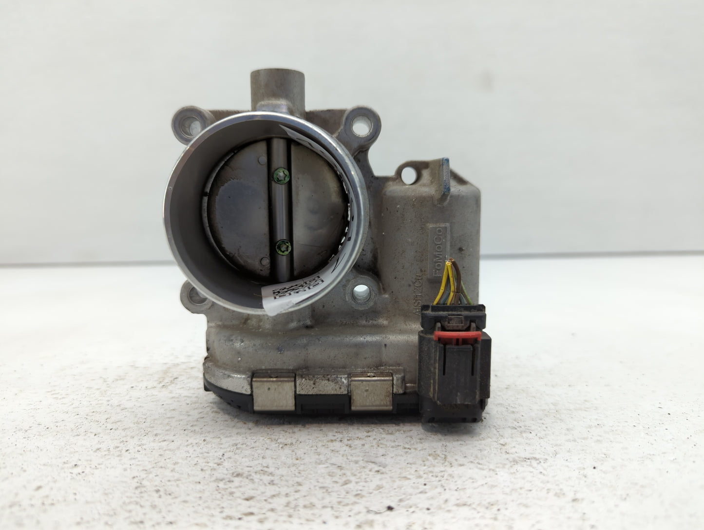 2014-2018 Ford Focus Throttle Body P/N:DS7E-9F991-BB Fits Fits 2014 2015 2016 2017 2018 2019 2020 2021 2022 OEM Used Auto Pa