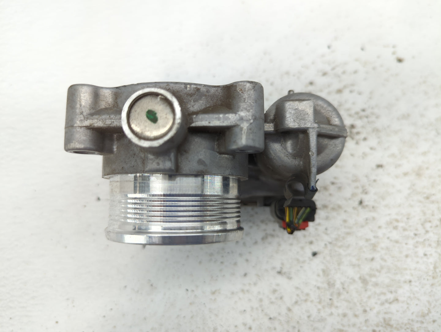 2014-2018 Ford Focus Throttle Body P/N:DS7E-9F991-BB DS7E-9F991-BD Fits Fits 2014 2015 2016 2017 2018 2019 2020 2021 2022 OE